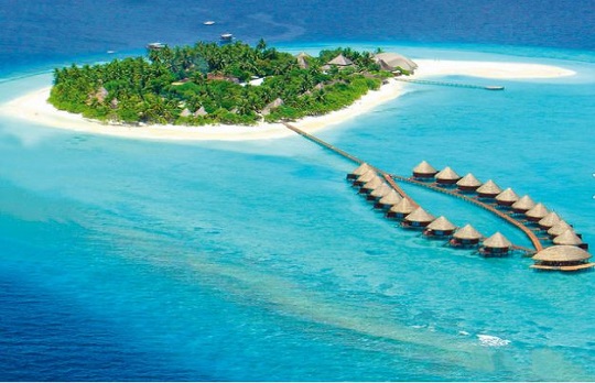 Angaga Island Resort & Spa