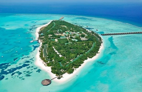 Meeru Island Resort & Spa